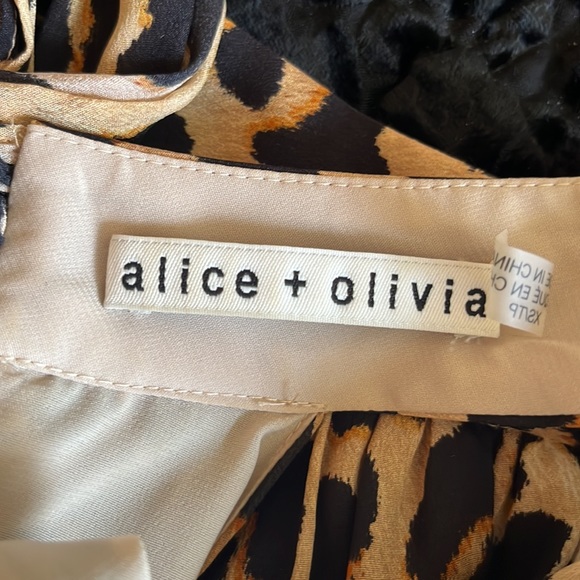 Alice+Olivia - Picture 3 of 5